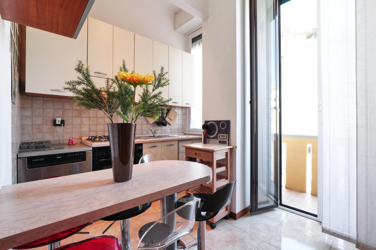 Primopiano - Tertulliano Apartment Милано Екстериор снимка