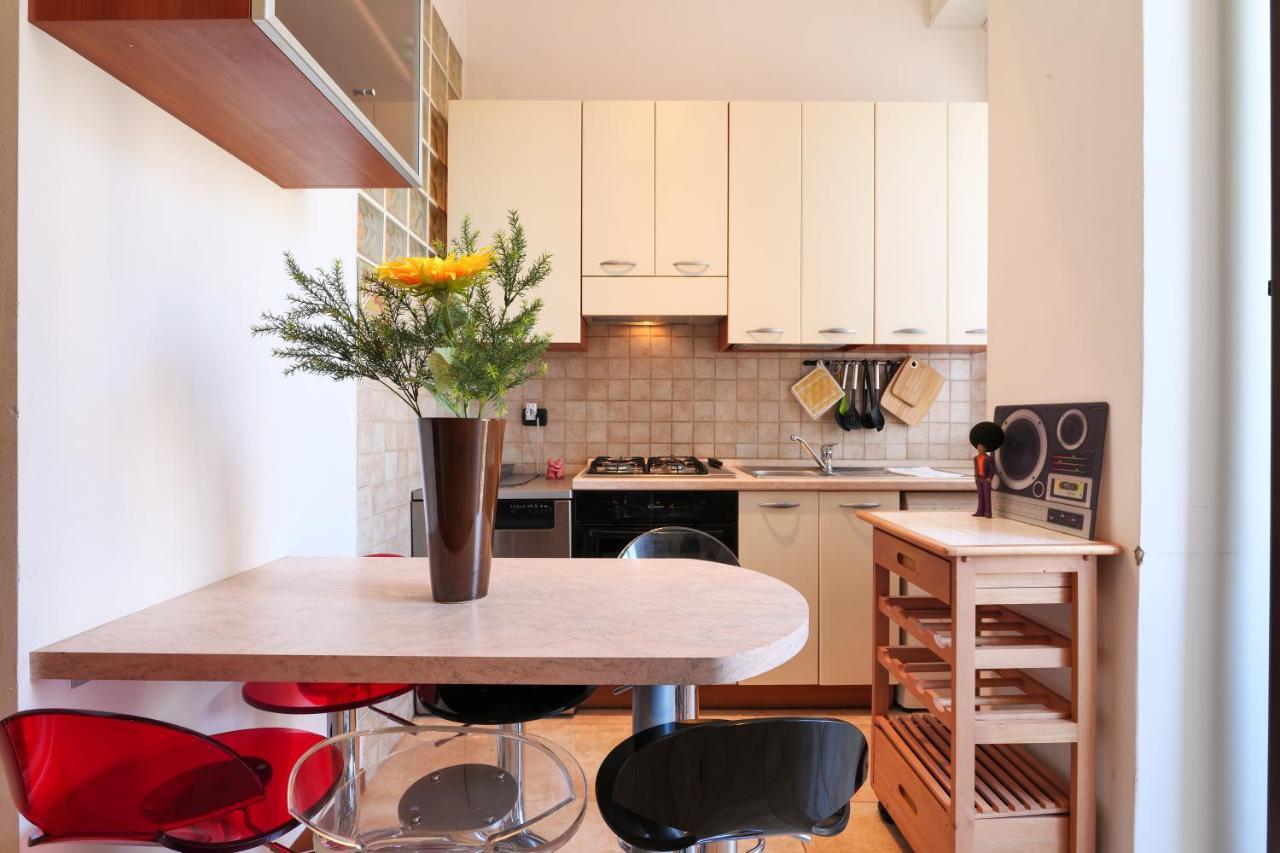 Primopiano - Tertulliano Apartment Милано Екстериор снимка